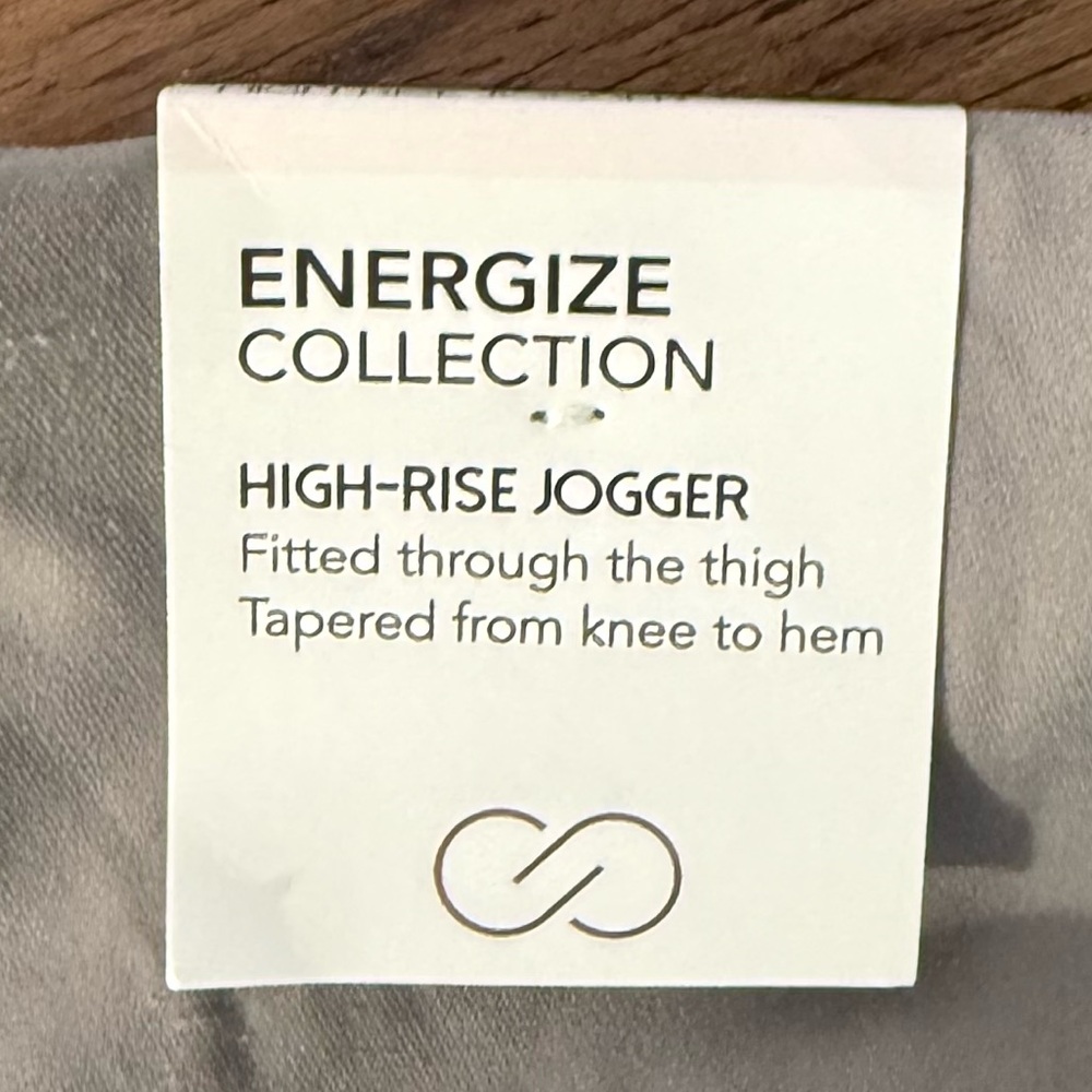 Women’s CALIA Energizer Joggers Size Small NWT - Picture 4 of 5